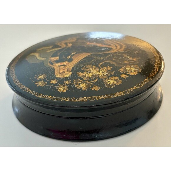 1970s Russian USSR Black Red Lacquer Wood Round Box Kholui Golden Hair Yuryev Sm - Picture 6 of 8